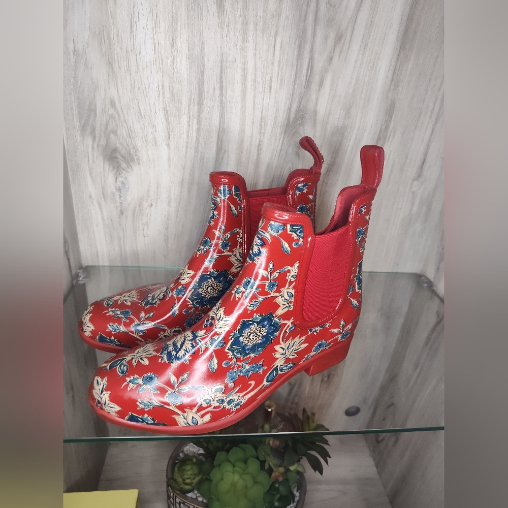 Ralph Lauren Red Floral Ankle Rain Boots SZ 6, New No Box